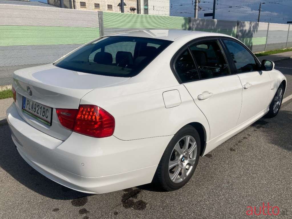 2010' BMW 3Er-Reihe photo #5