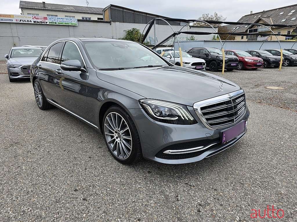 2019' Mercedes-Benz S-Klasse photo #3