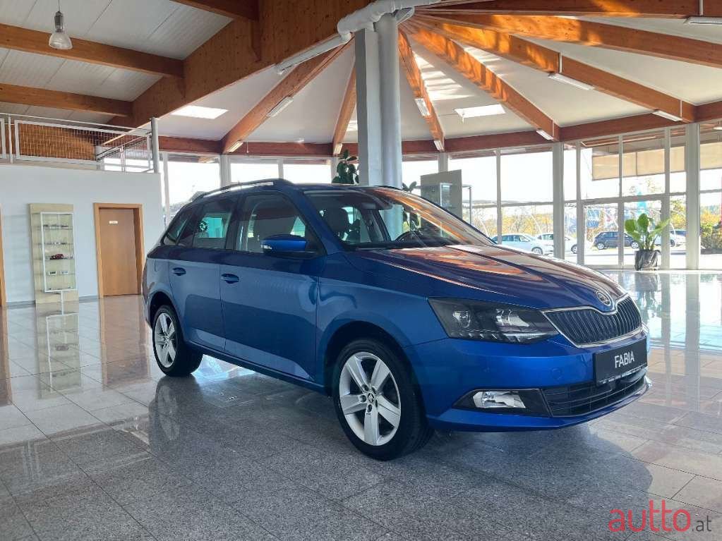 2017' Skoda Fabia photo #3