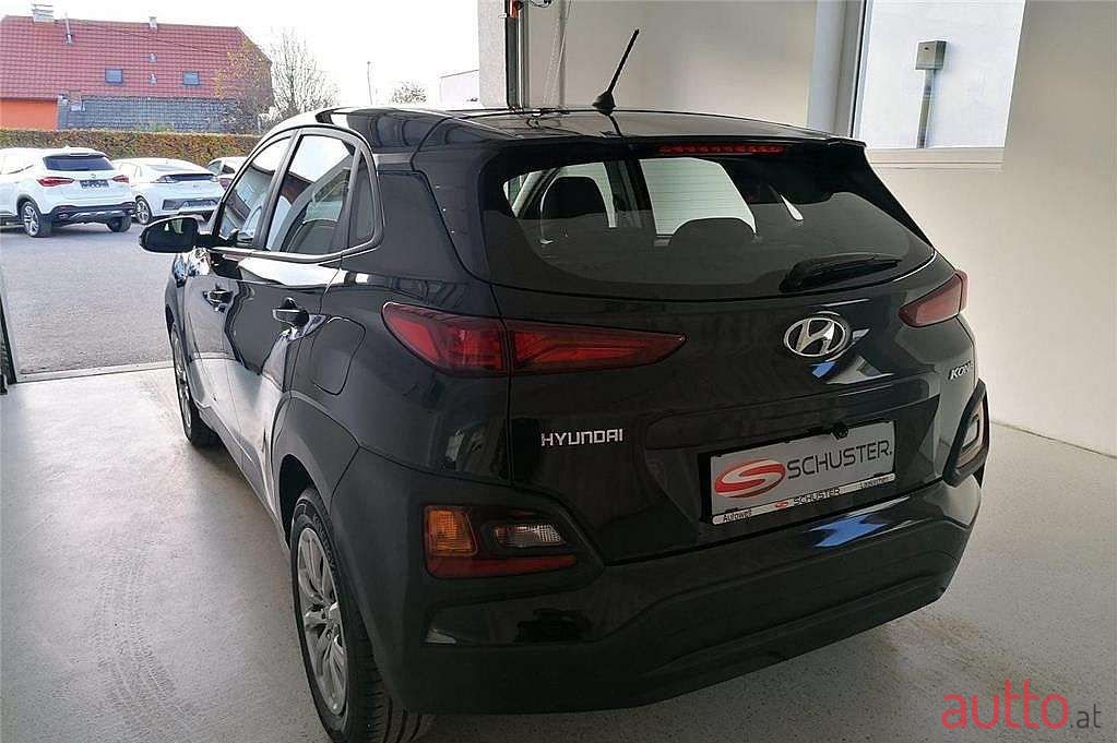 2018' Hyundai Kona photo #3