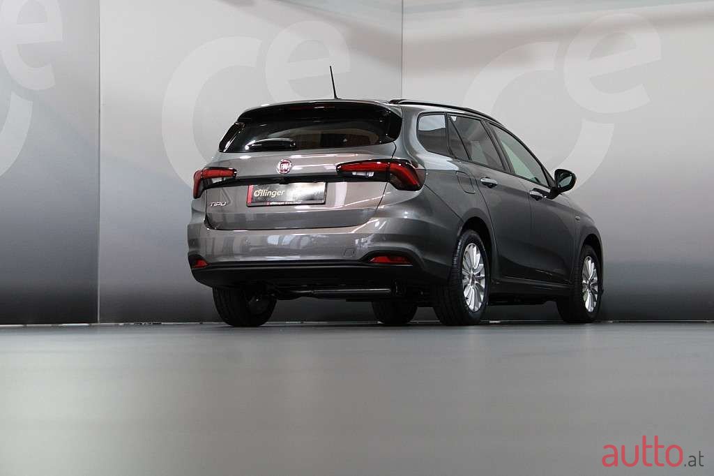 2022' Fiat Tipo photo #4