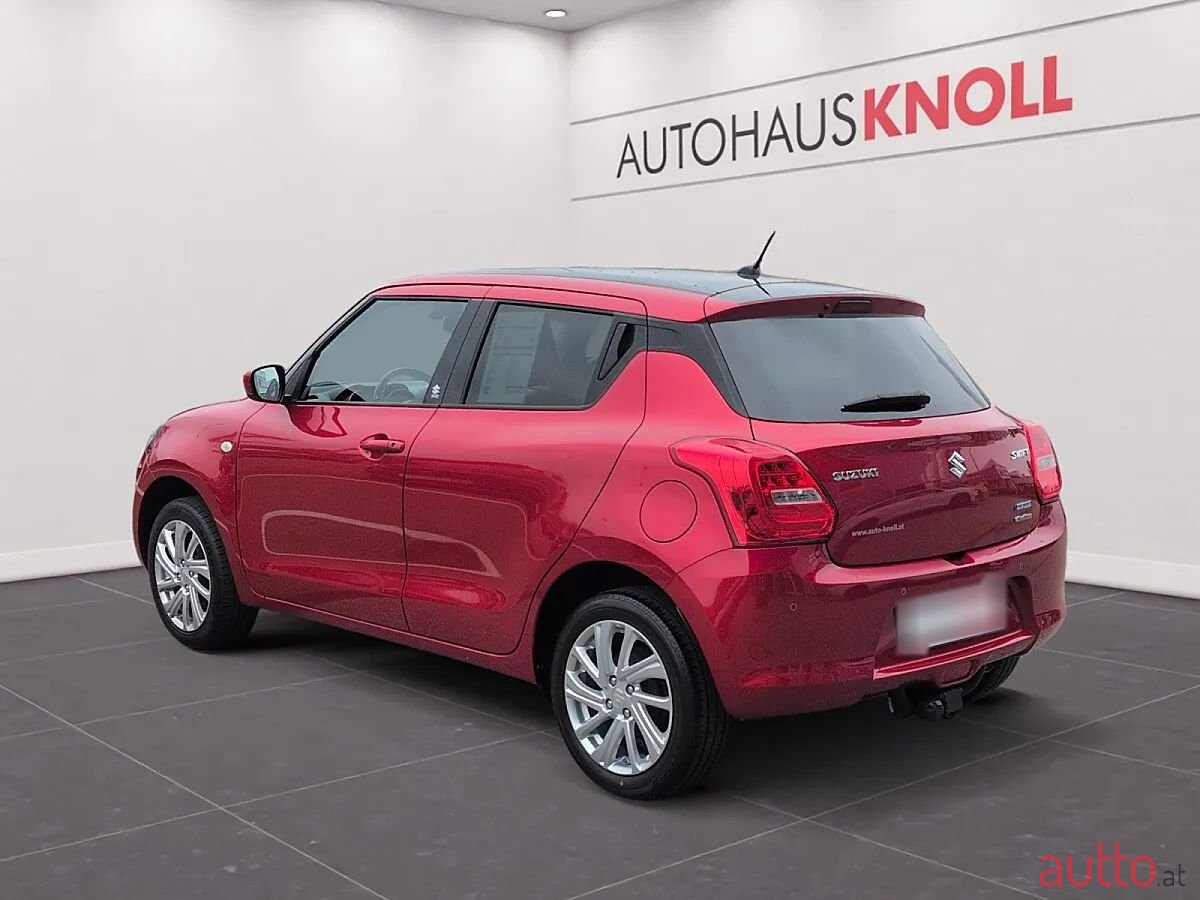 2022' Suzuki Swift photo #4