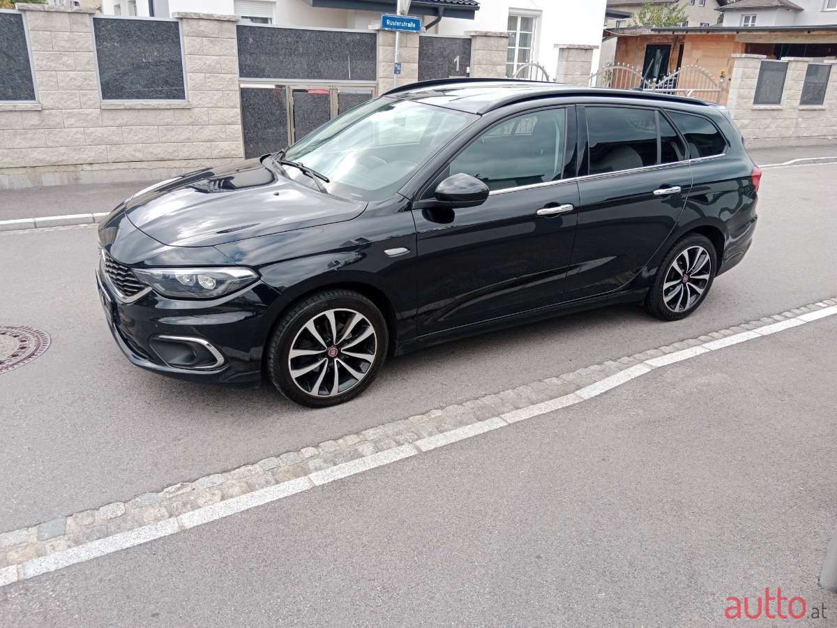 2018' Fiat Tipo photo #2