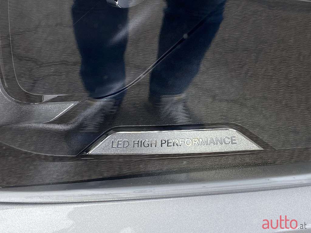 2021' Mercedes-Benz Glb photo #6