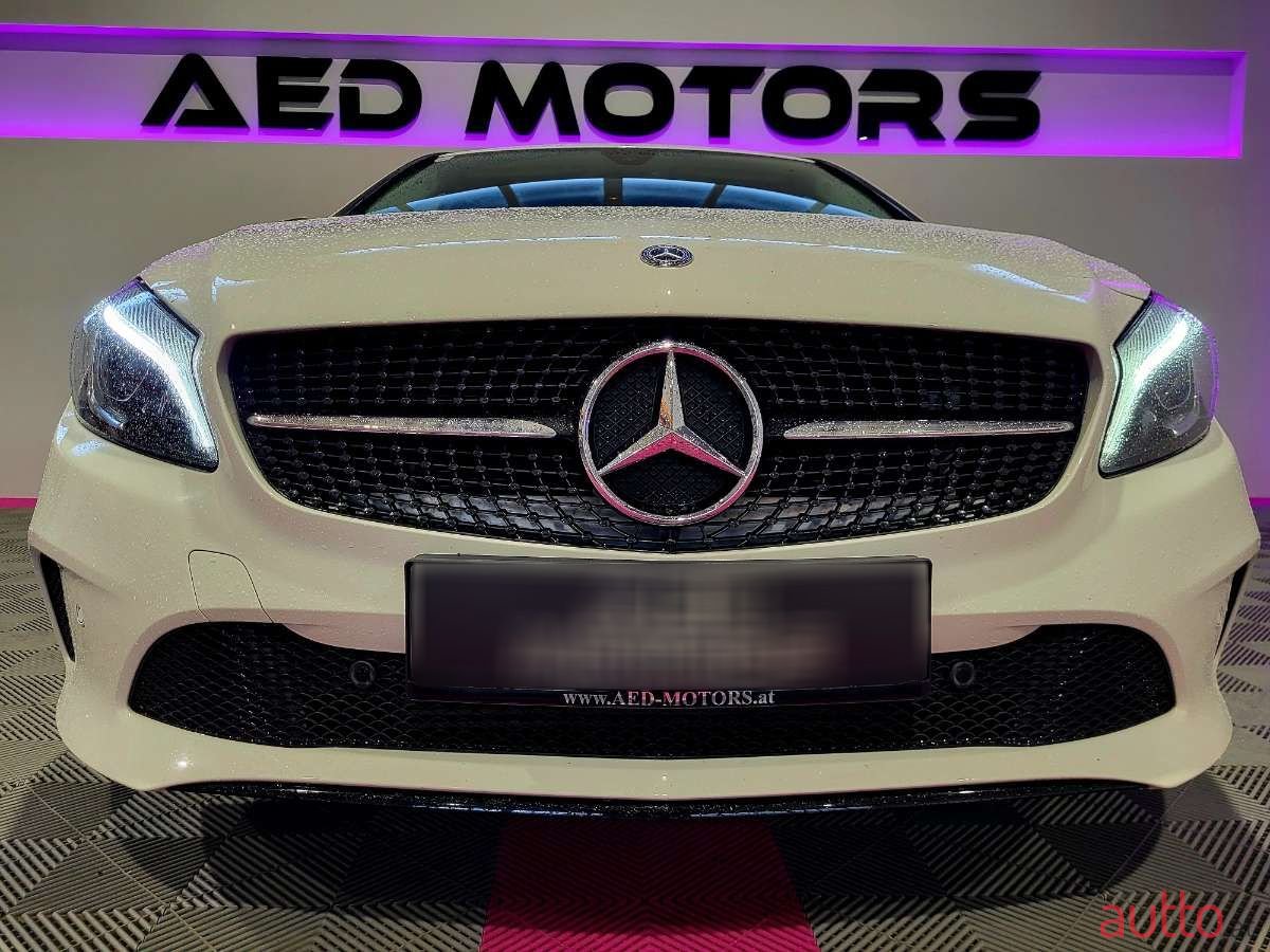 2017' Mercedes-Benz A-Klasse photo #2