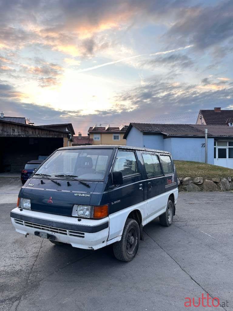 1990' Mitsubishi L300 photo #1
