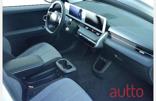 2022' Hyundai Ioniq 5 photo #5