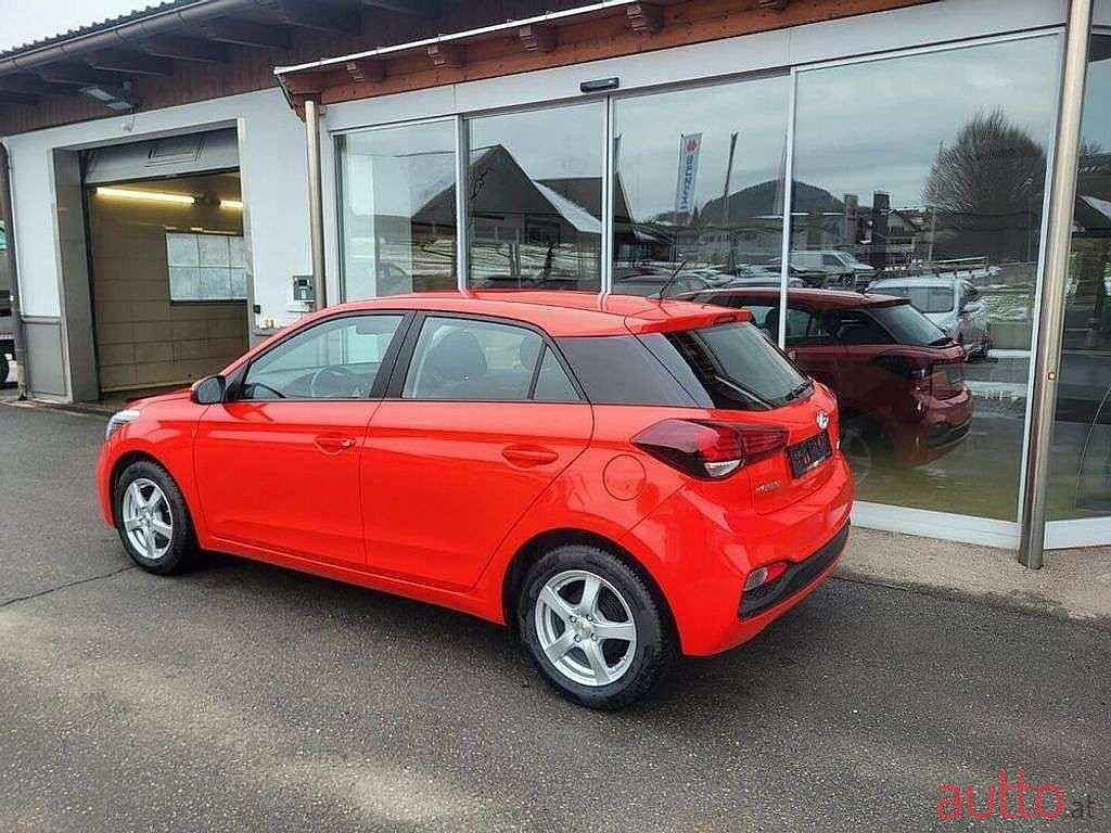2020' Hyundai i20 photo #4