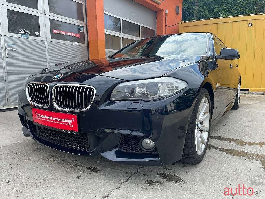 2011' BMW 5Er-Reihe photo #1