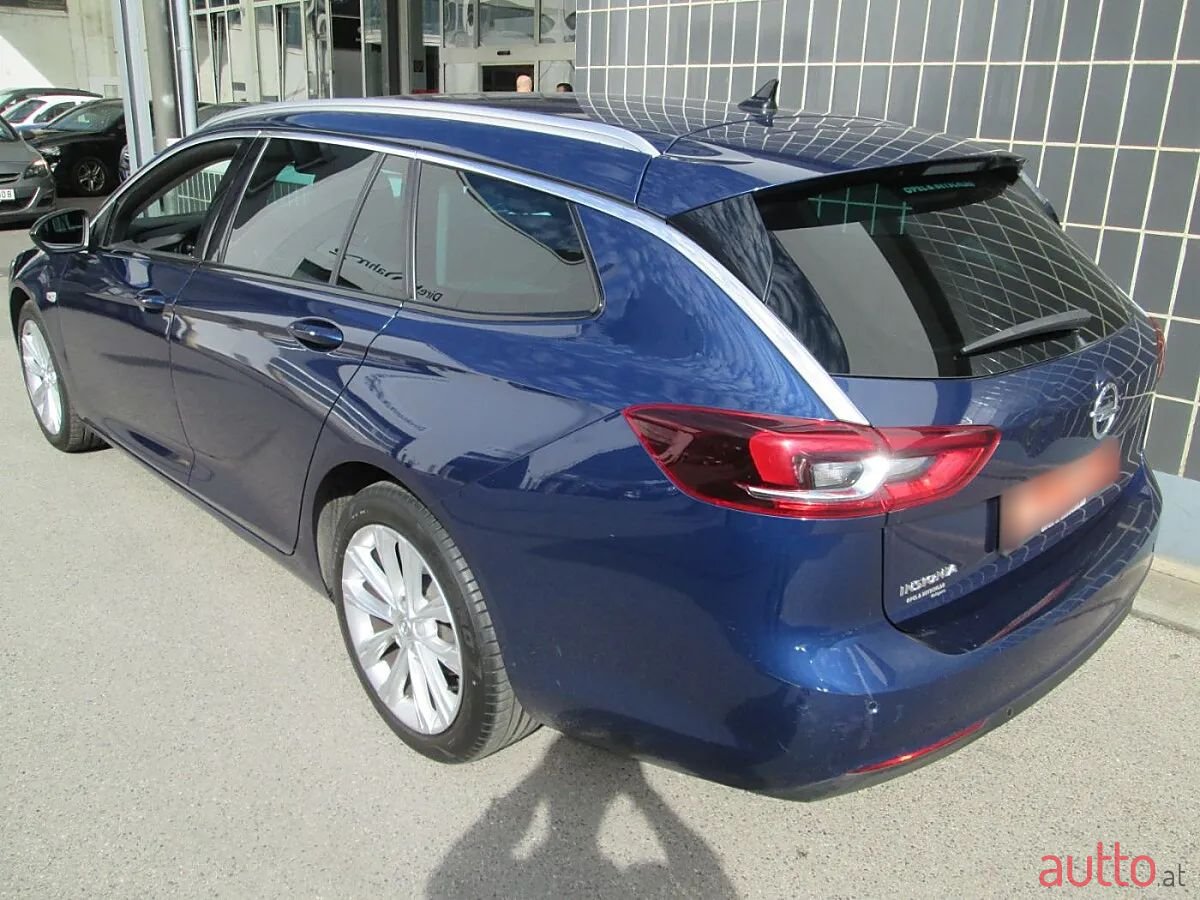 2020' Opel Insignia photo #3