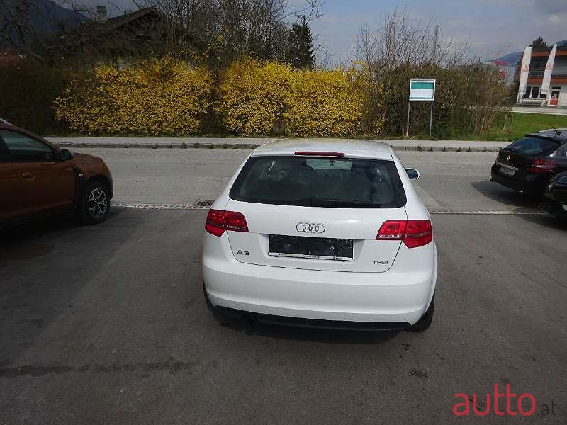 2011' Audi A3 photo #4