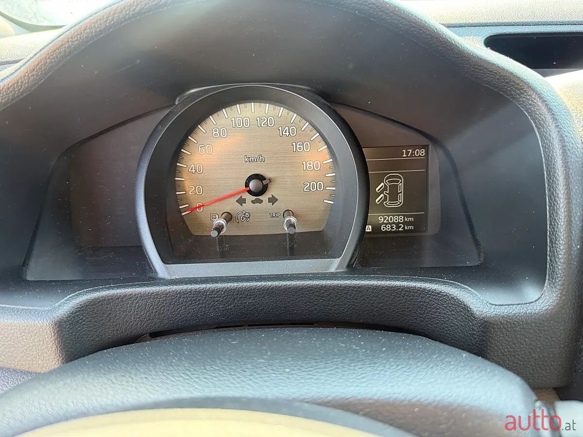 2014' Nissan NV200 photo #6
