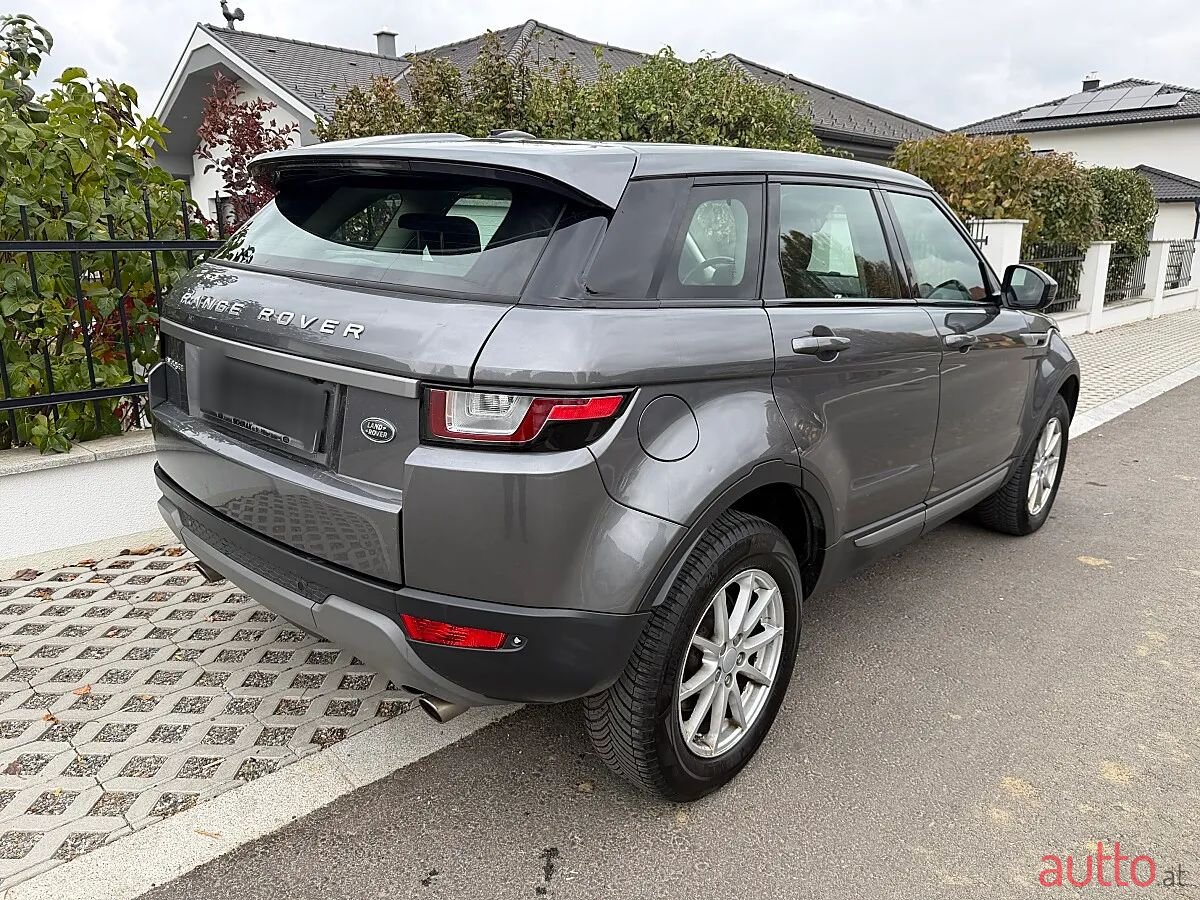 2016' Land Rover Range Rover Evoque photo #5