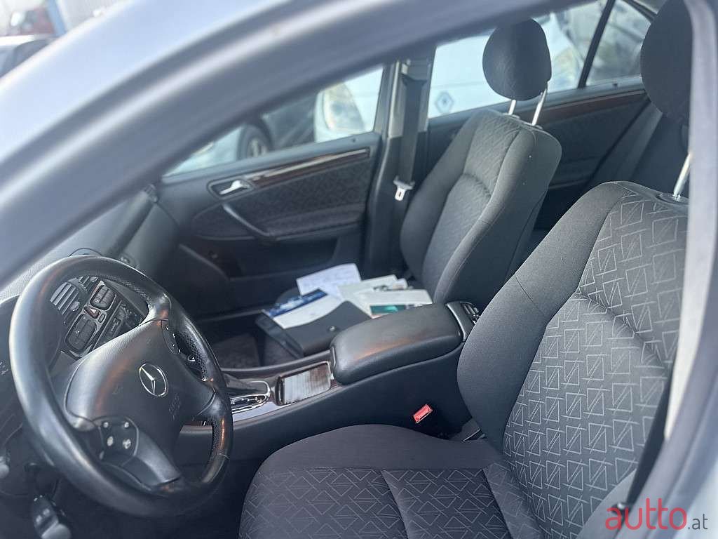 2002' Mercedes-Benz C-Klasse photo #5