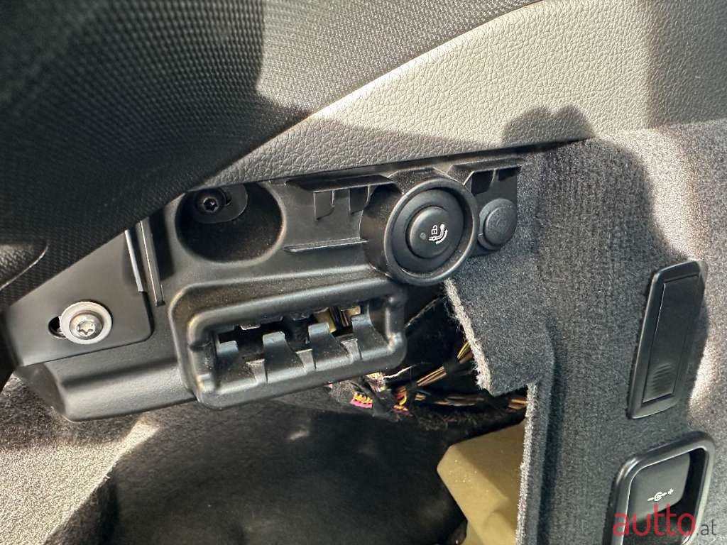 2016' BMW 3Er-Reihe photo #4