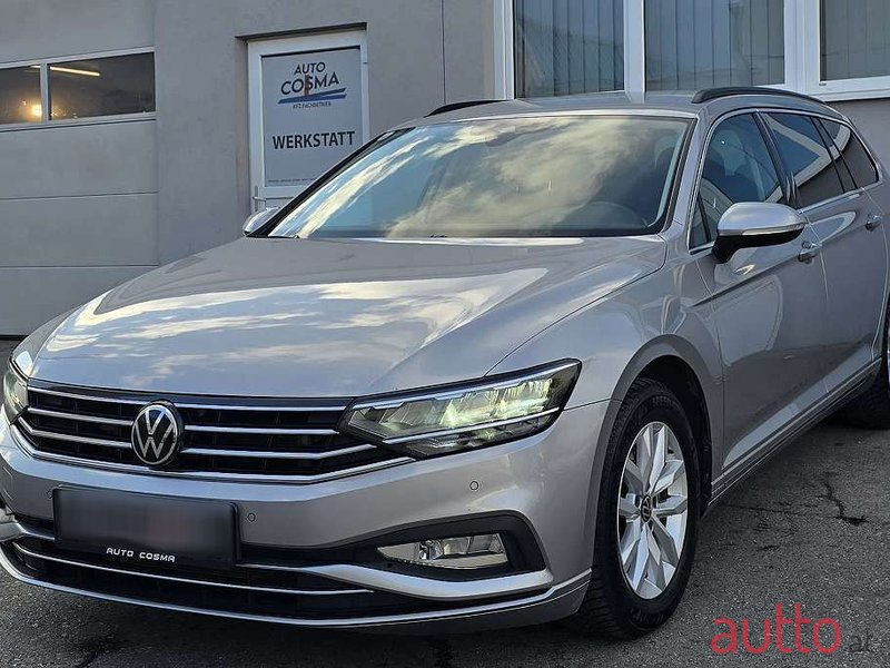 2020' Volkswagen Passat photo #5