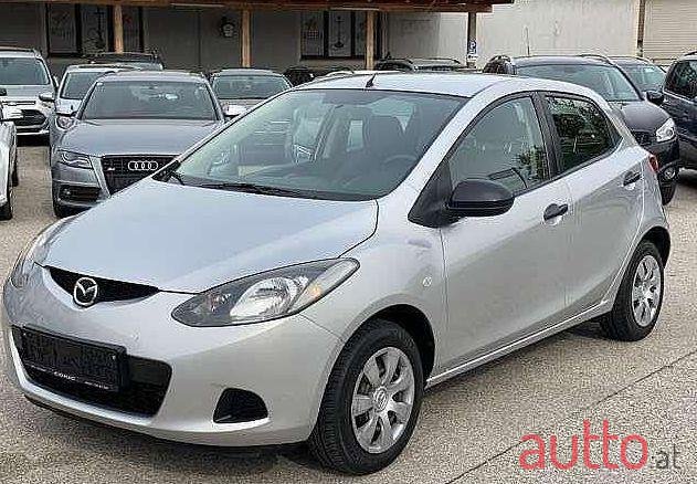 2009' Mazda Mazda2 photo #1