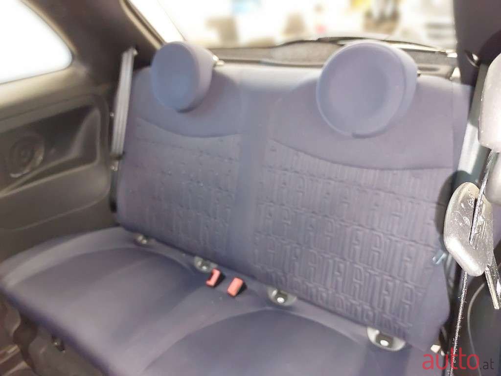 2021' Fiat 500 photo #2