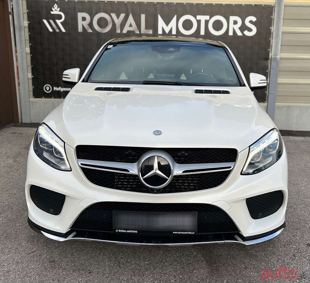 2017' Mercedes-Benz Gle-Klasse photo #2