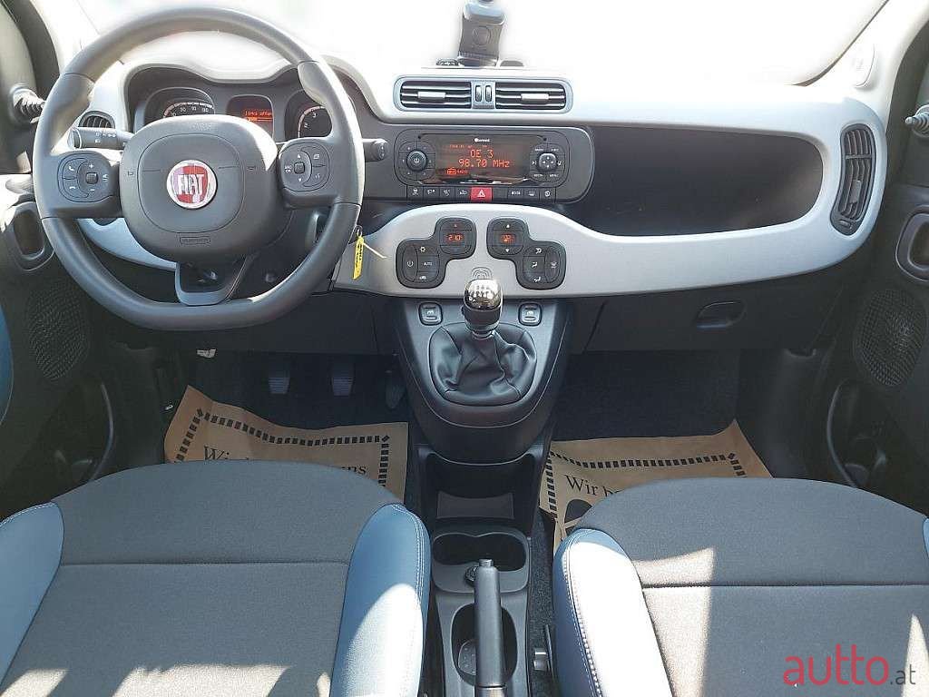 2023' Fiat Panda photo #4