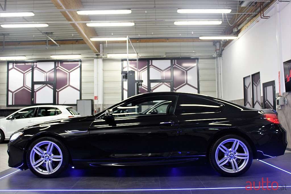2011' BMW 6Er-Reihe photo #4