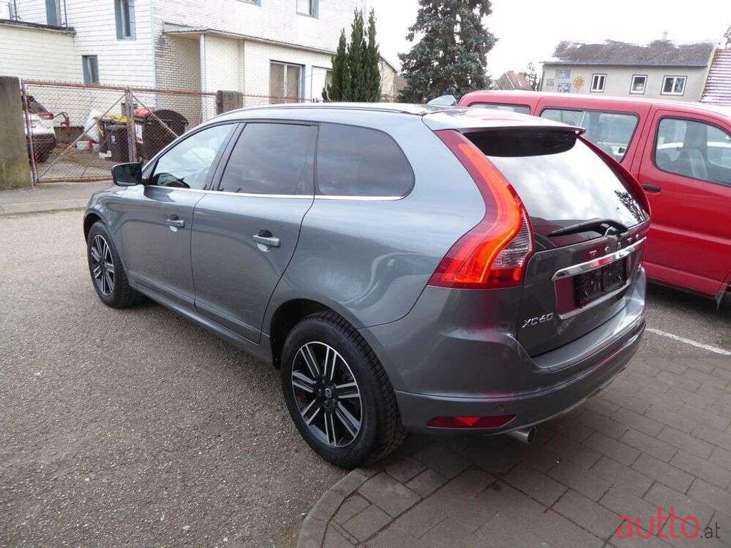 2016' Volvo XC60 photo #3