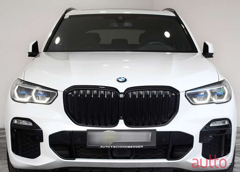 2021' BMW X5 photo #2