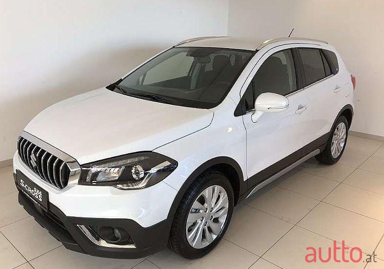 2019' Suzuki SX4 photo #1