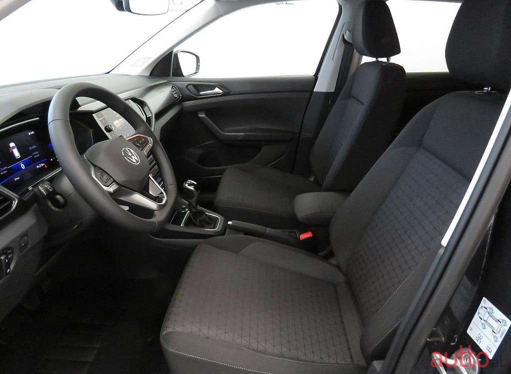 2023' Volkswagen T-Cross photo #5