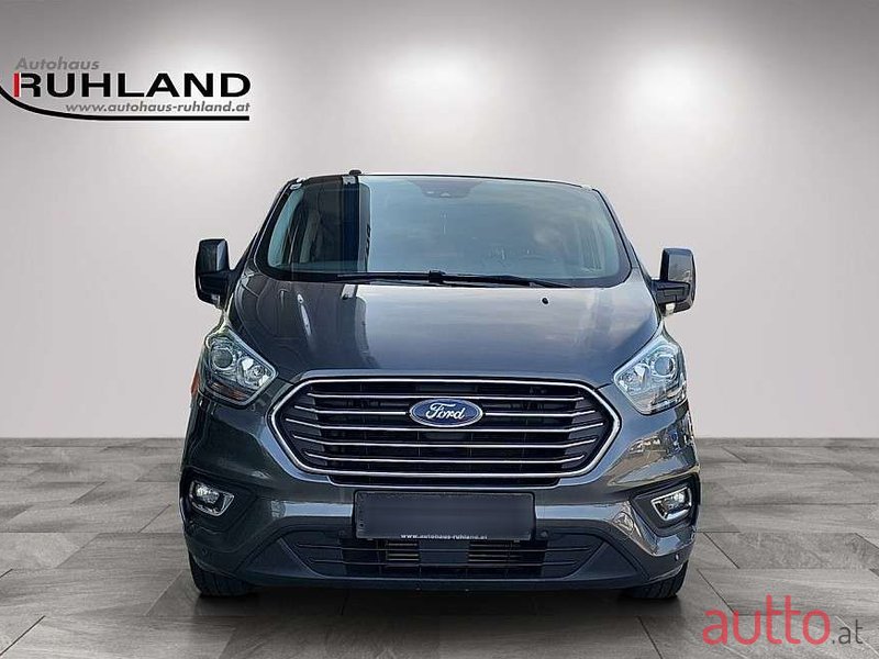 2018' Ford Tourneo photo #5