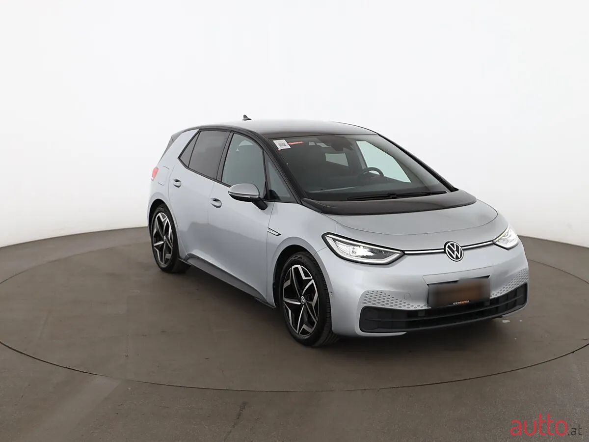 2023' Volkswagen ID.3 photo #4