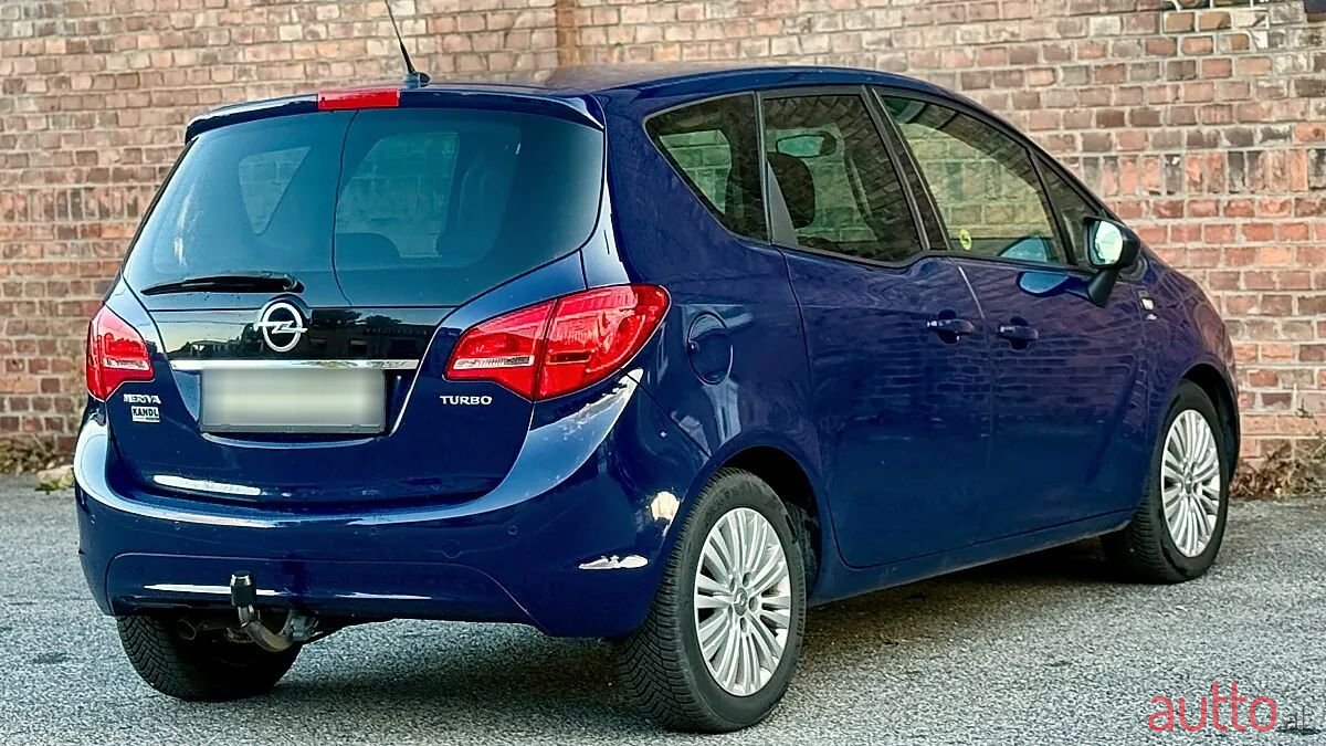 2013' Opel Meriva photo #5