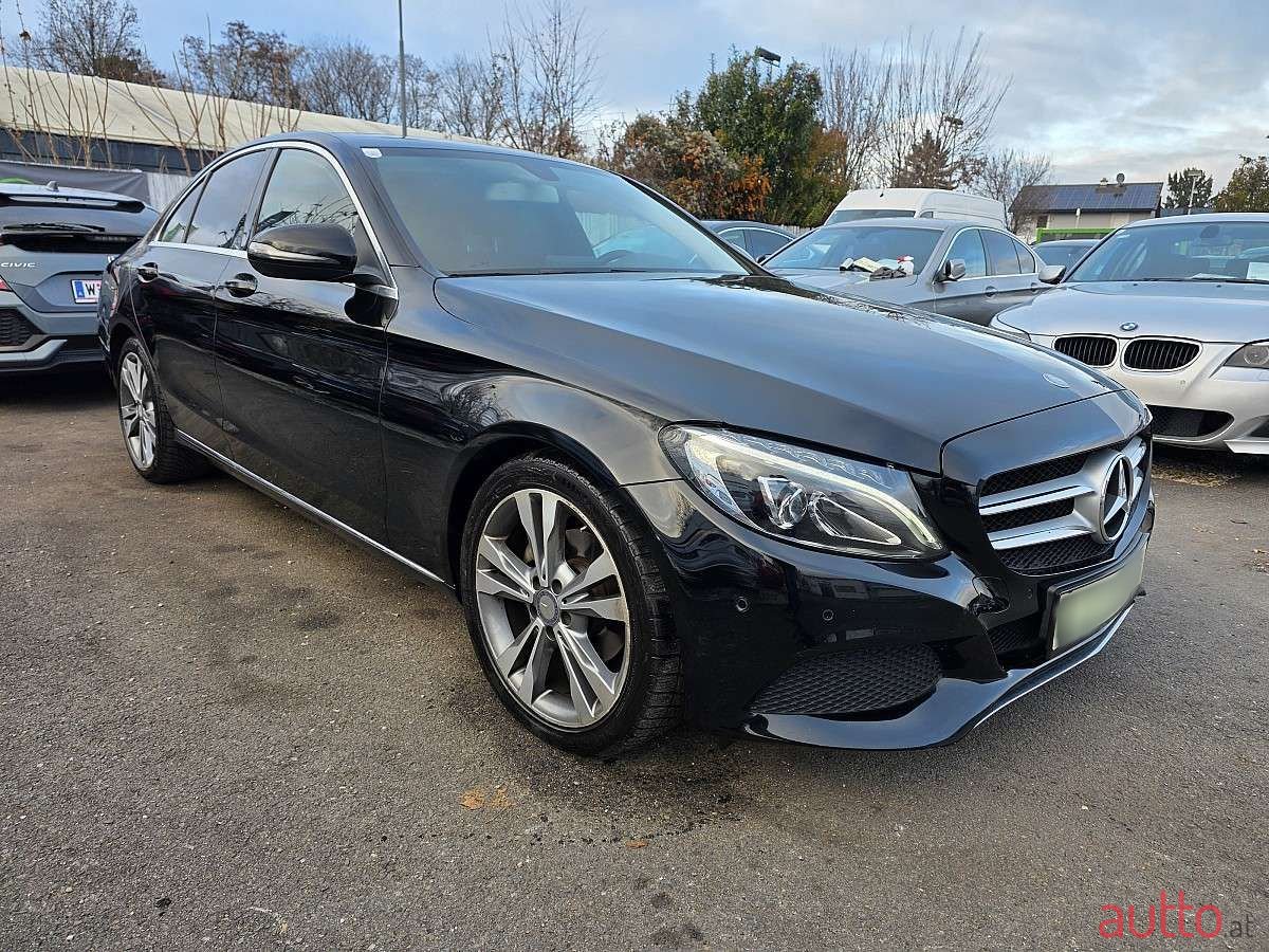 2016' Mercedes-Benz C-Klasse photo #1