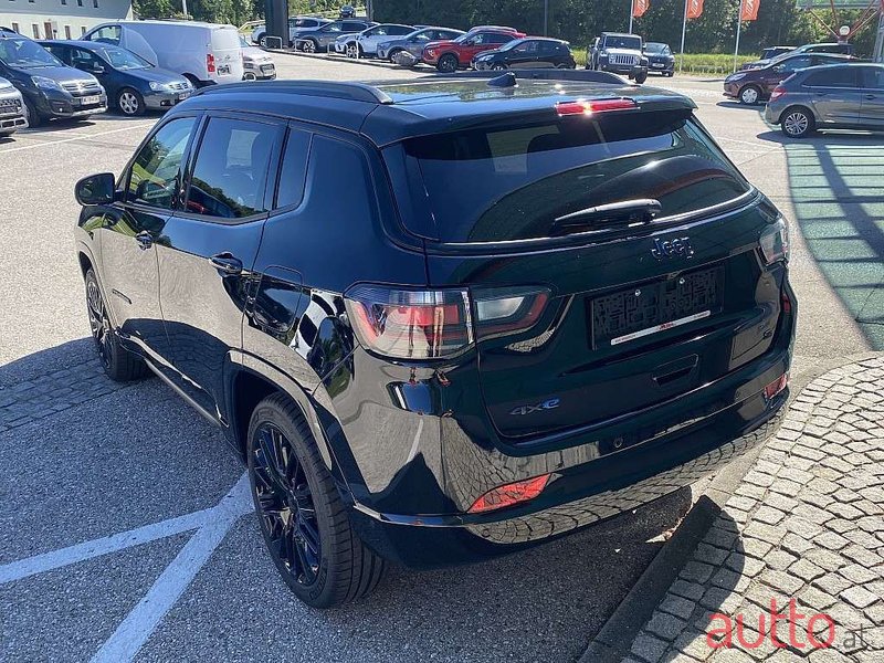 2023' Jeep Compass photo #4