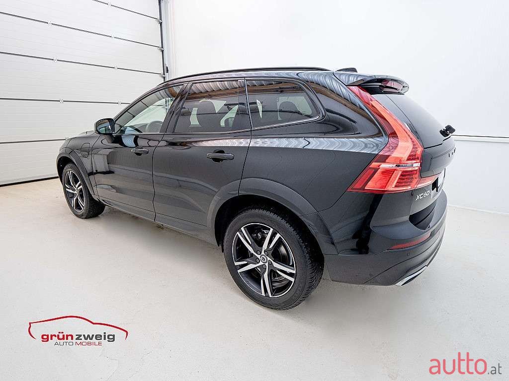 2020' Volvo XC60 photo #6