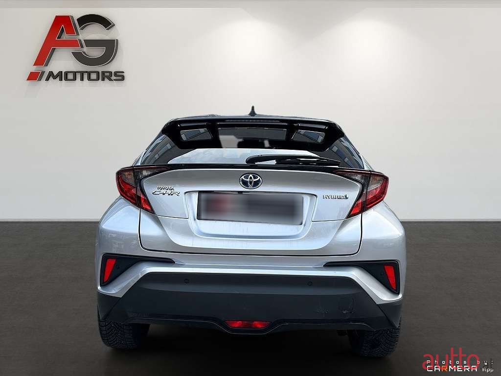 2023' Toyota C-HR photo #6