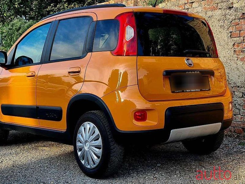 2016' Fiat Panda photo #3