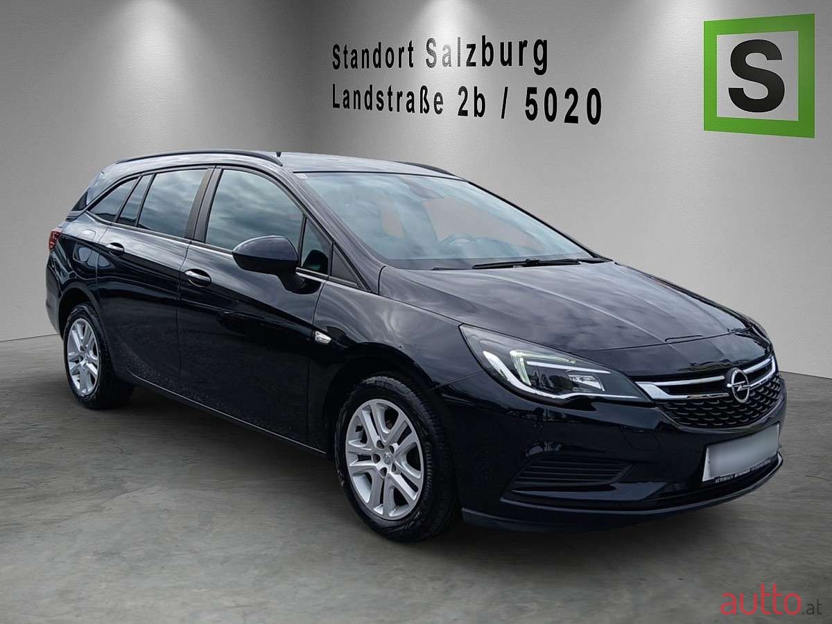 2018' Opel Astra photo #4