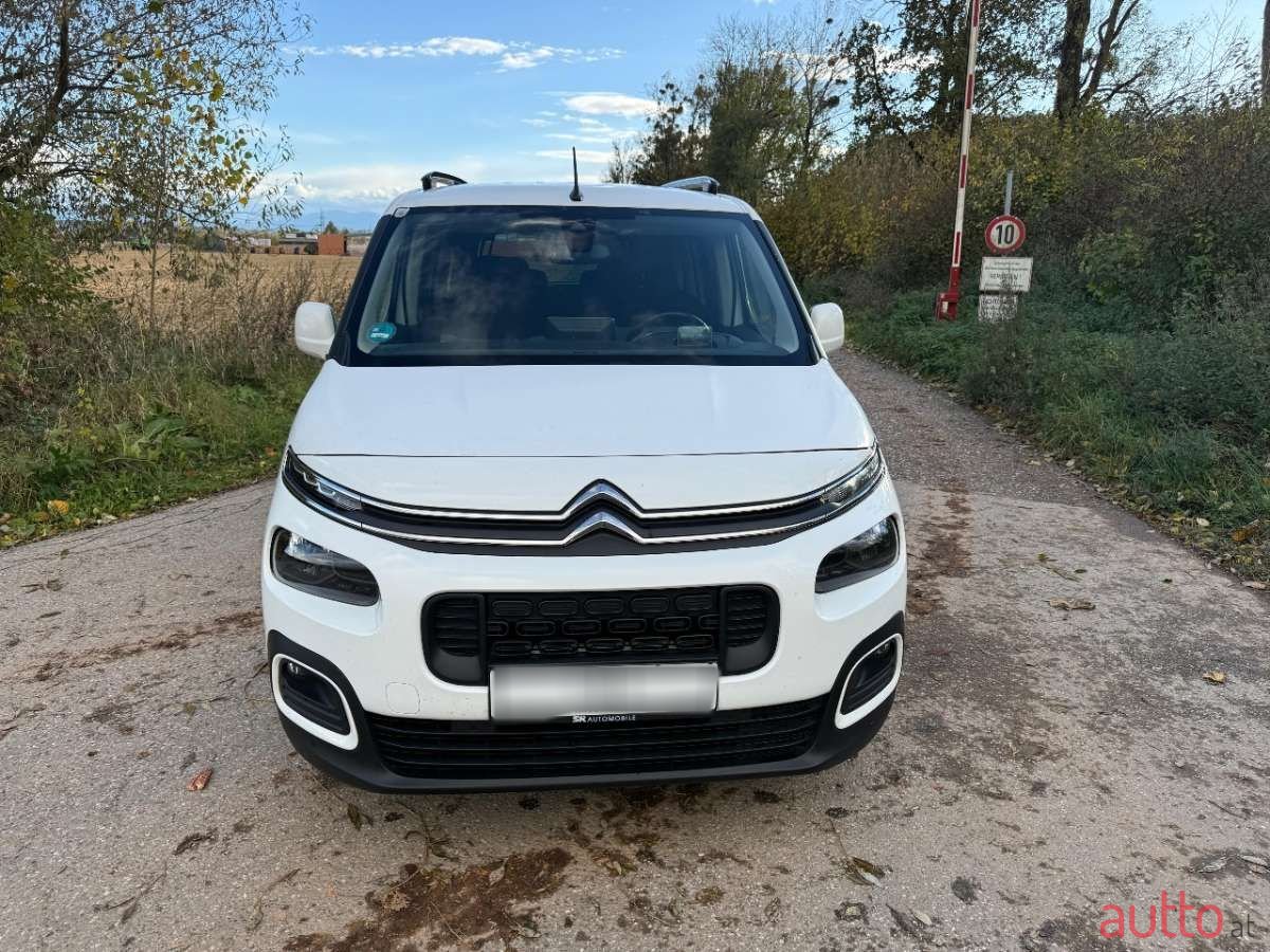 2020' Citroen Berlingo photo #2