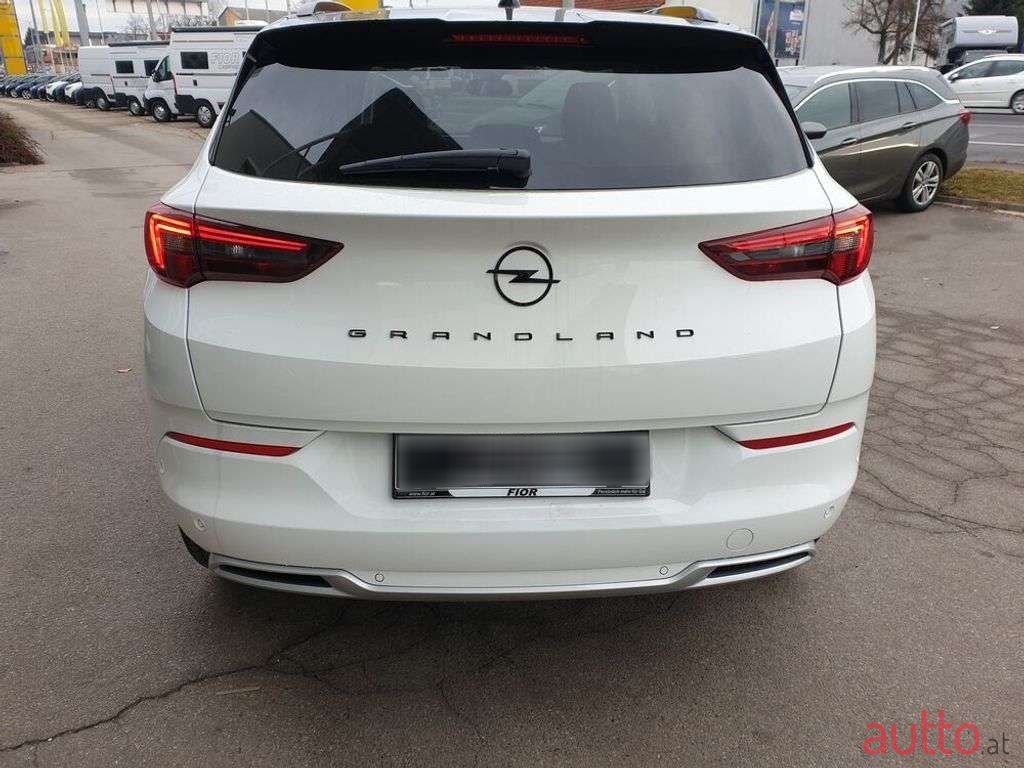2023' Opel Grandland photo #5