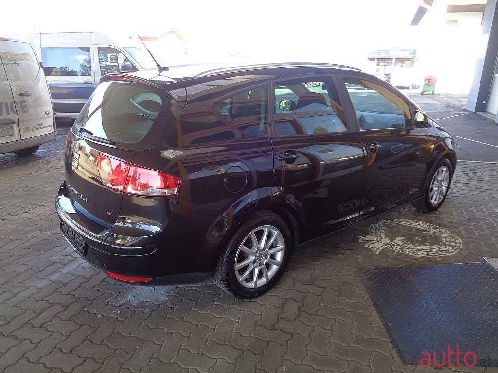 2013' SEAT Altea XL photo #3