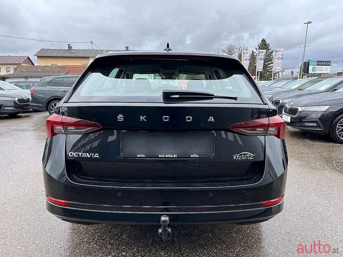 2022' Skoda Octavia photo #4