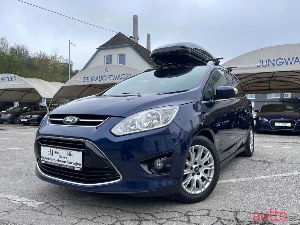 2011' Ford C-MAX photo #3