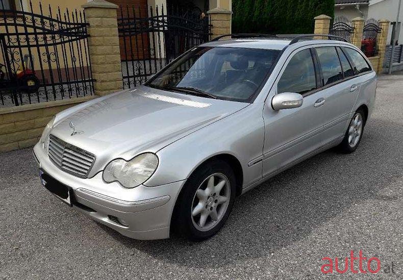 2002' Mercedes-Benz C-Klasse photo #1