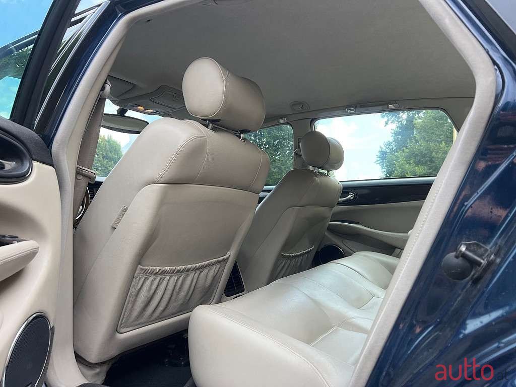 1998' Jaguar XJ photo #5