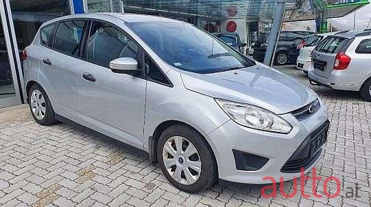 2012' Ford C-MAX photo #1