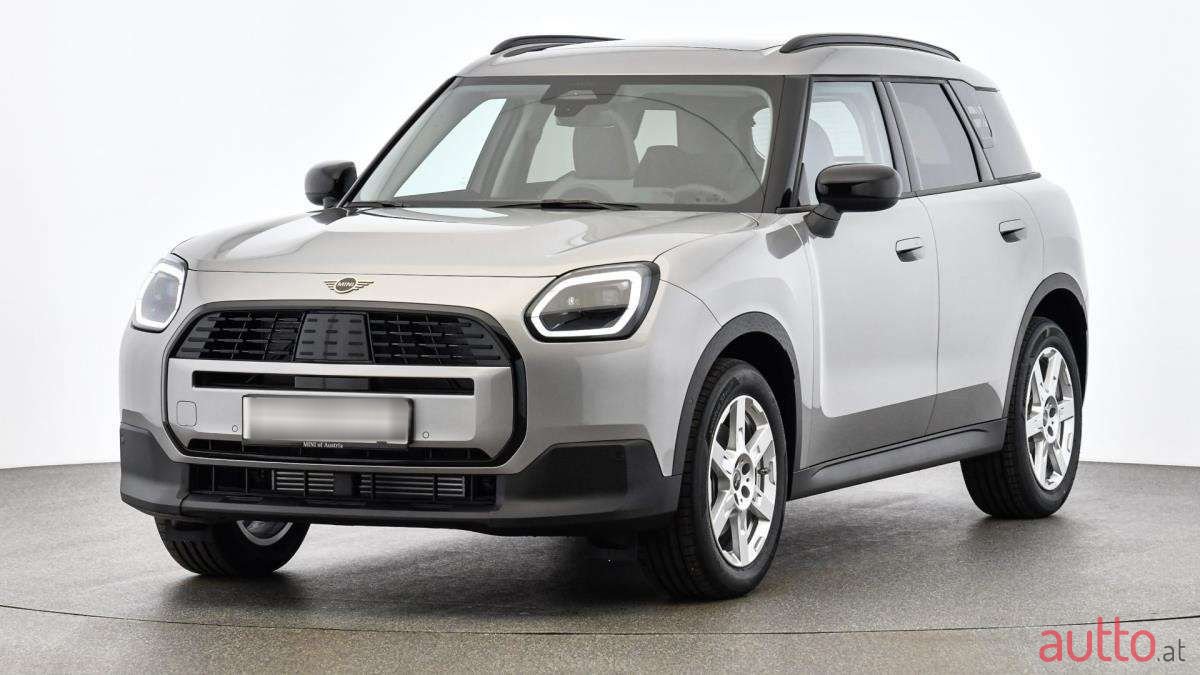 2024' MINI Countryman photo #1