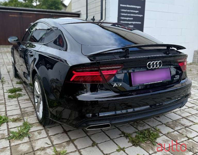 2015' Audi A7 photo #5