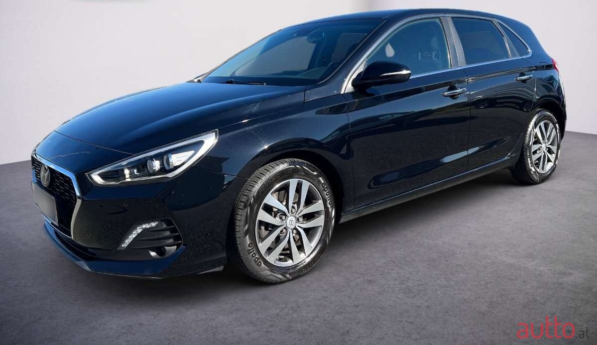 2018' Hyundai i30 photo #2