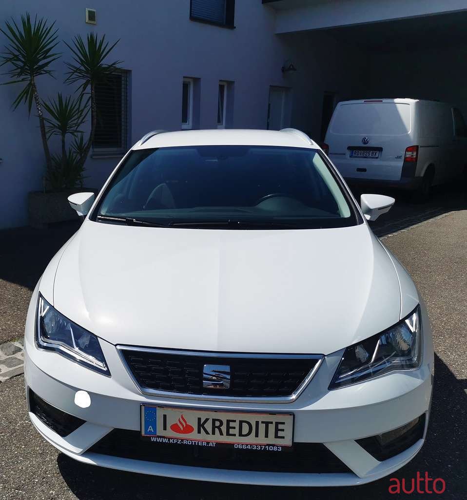 2017' SEAT Leon photo #2